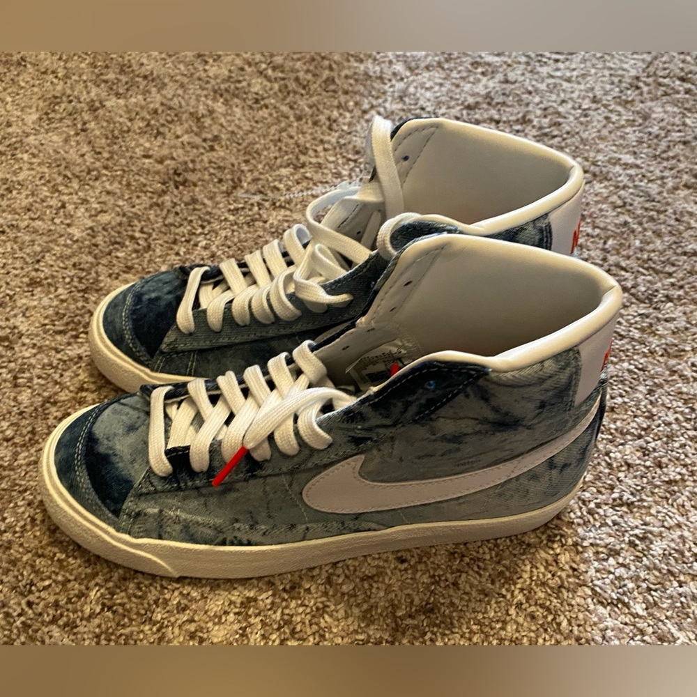 Nike Blazer Mid 77 Washed Denim Sneakers